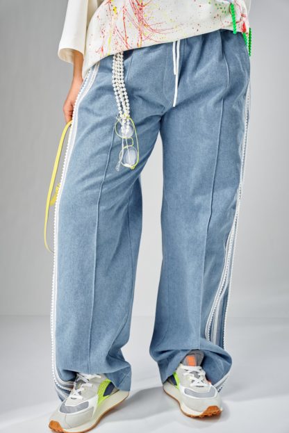 Джинсы с жемчугом