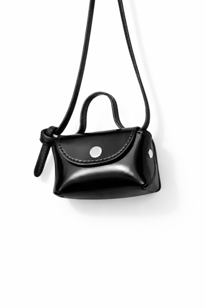 Минисумочка в среднем размере